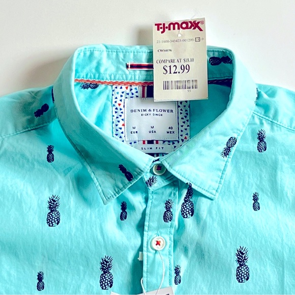 🆕 Denim Flower Pineapple Short Sleeve Button Down - Med - Picture 2 of 4